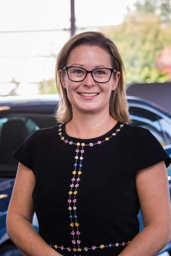 How much does brand snobbery influence decisions when buying a car? Image