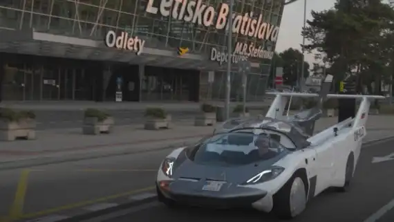 Flying car completes 35 minute test Image