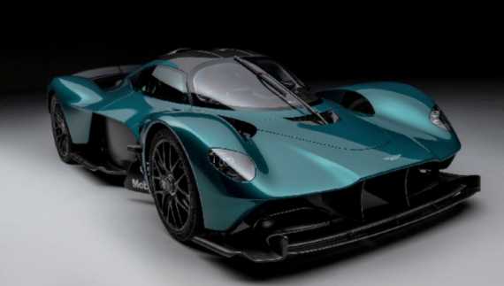 Aston Martin Valkyrie Roadster marks 70 years in America Image