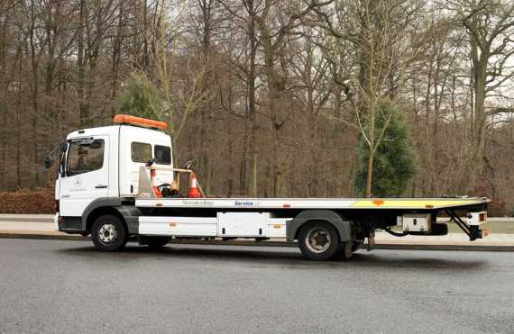 Tesco contaminated fuel chaos leaves cars stranded  Image