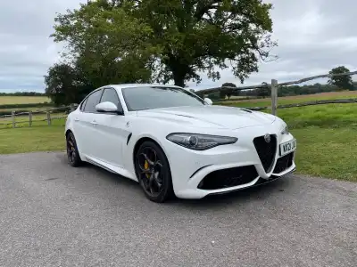 Alfa Romeo Giulia Quadrifoglio (2021 - )