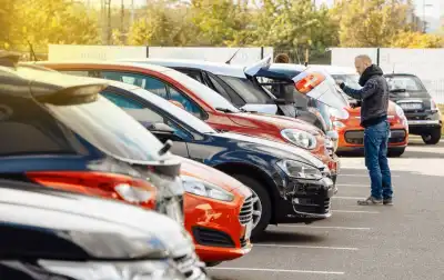 Used car prices stay high in 2022