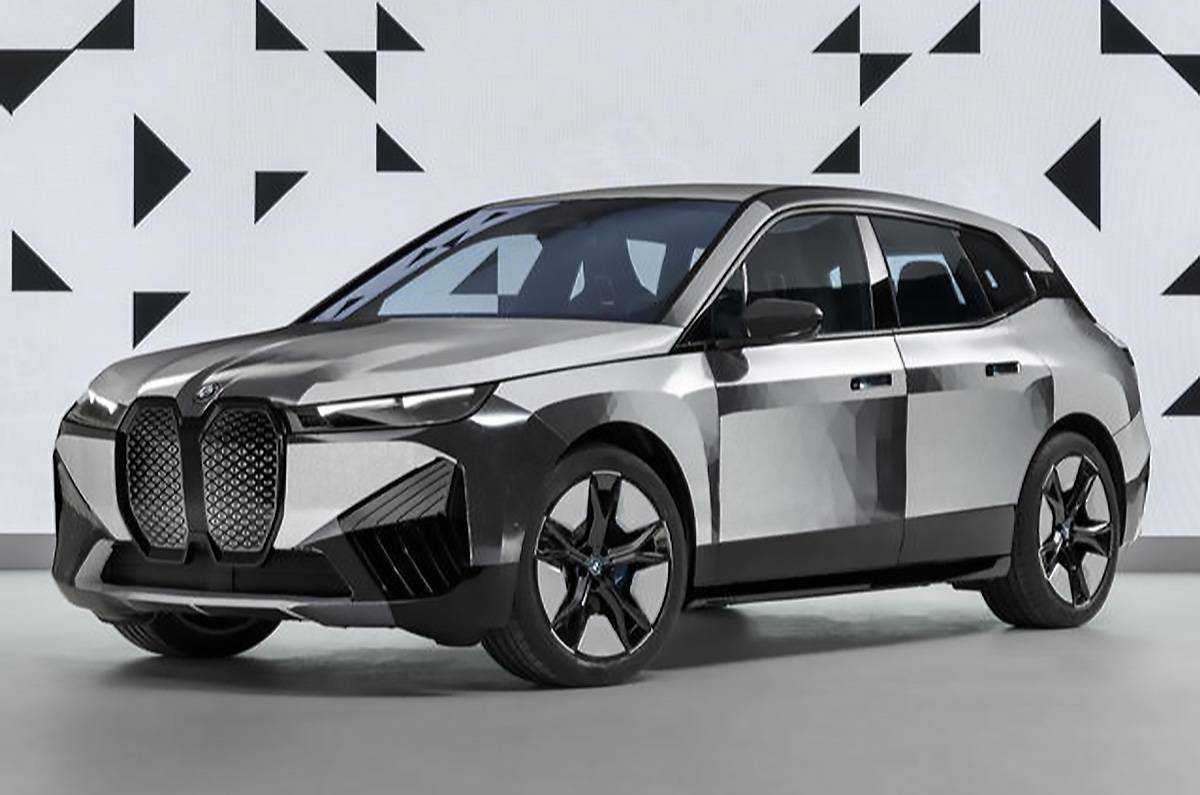 Could the days of a one-coloured car be over? Well maybe, but it might take a while.