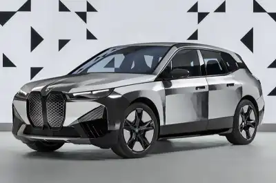 Could the days of a one-coloured car be over? Well maybe, but it might take a while.