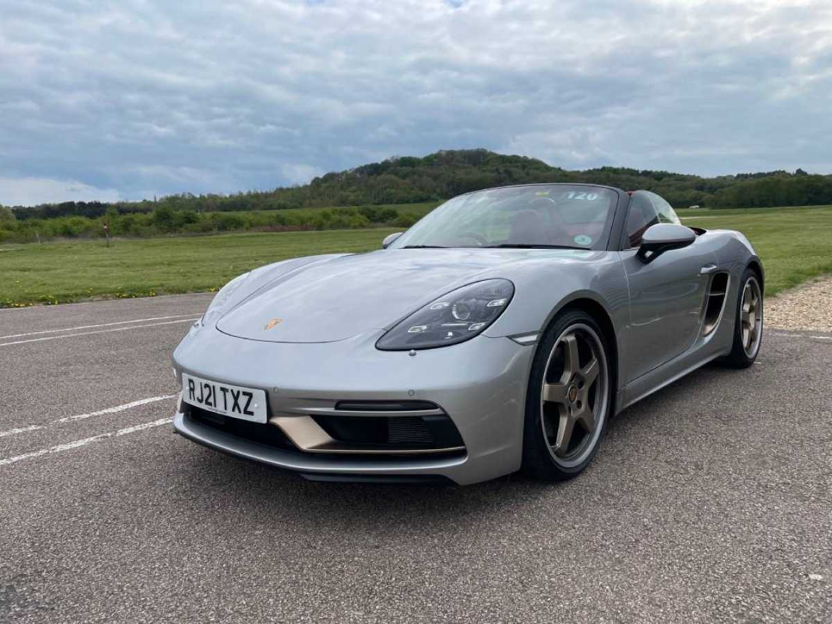 Porsche Boxster 25 Years (2021 - )