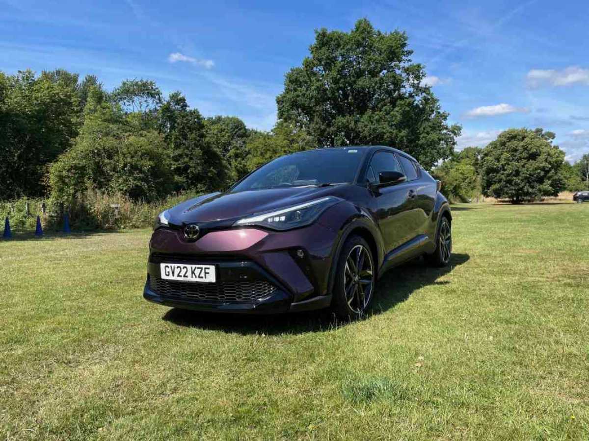 Toyota C-HR GR Sport 2.0 Hybrid (2019 - 2020)