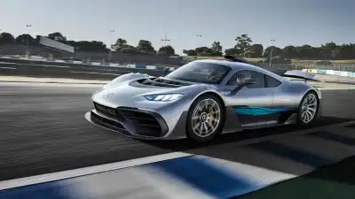 Mercedes-AMG One smashes Nürburgring lap record – and it wasn’t even dry!