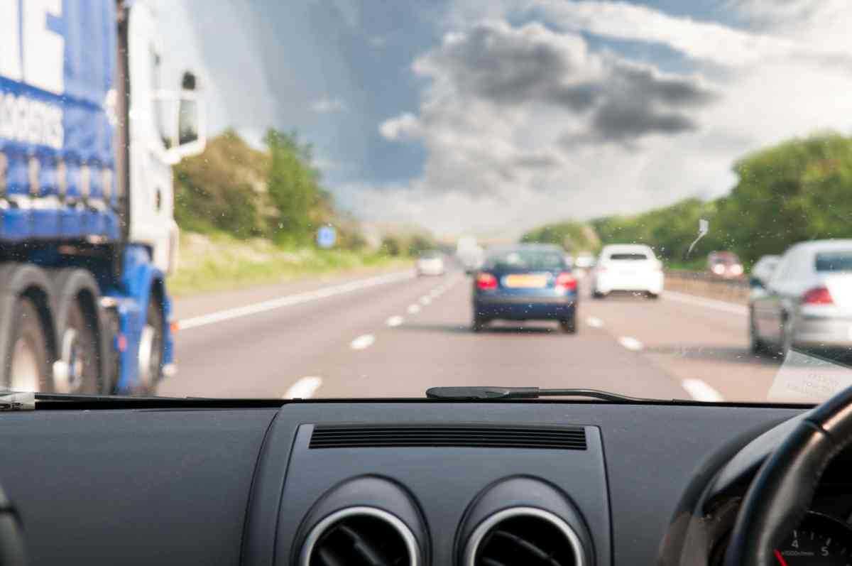 Middle lane hogging – is there anything worse?