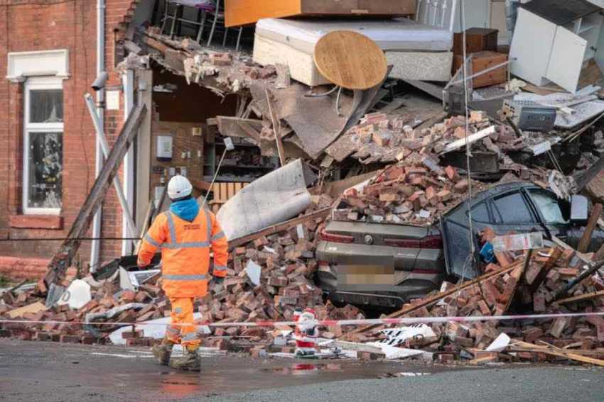 Drunk driver demolishes home