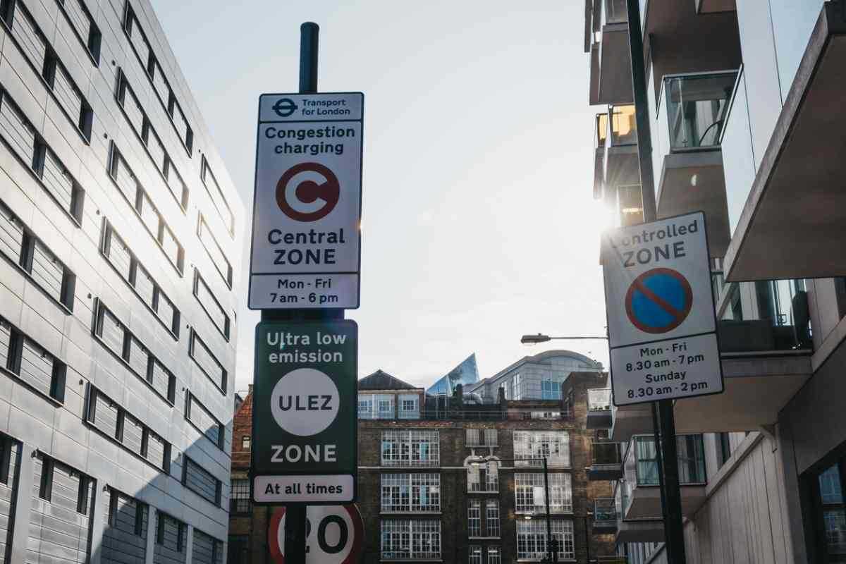 ‘Hypocrite’ Sadiq Khan hammered for pressing ahead with aggressive ULEZ expansion