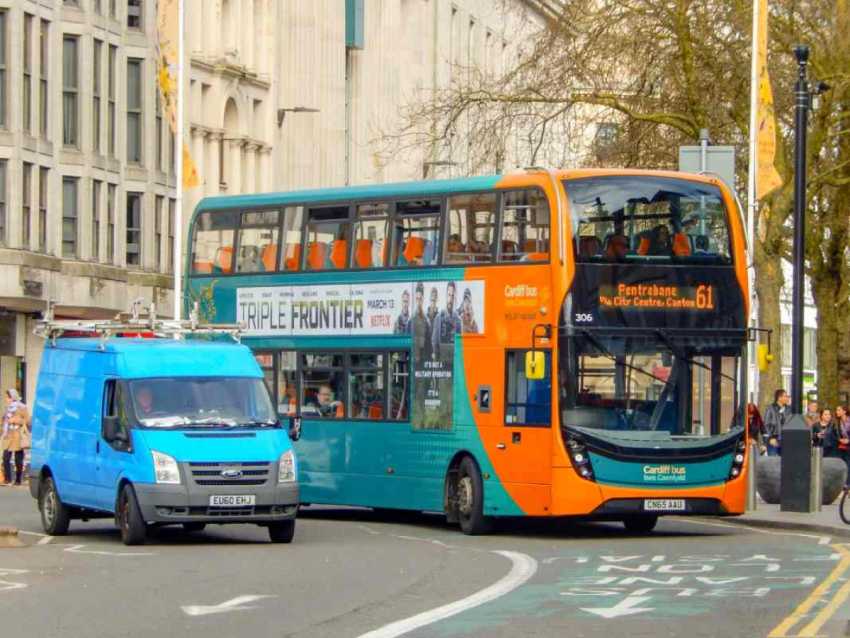 Driver forced to pay £195 for pulling into bus lane to let police van past – do you think this is fair?