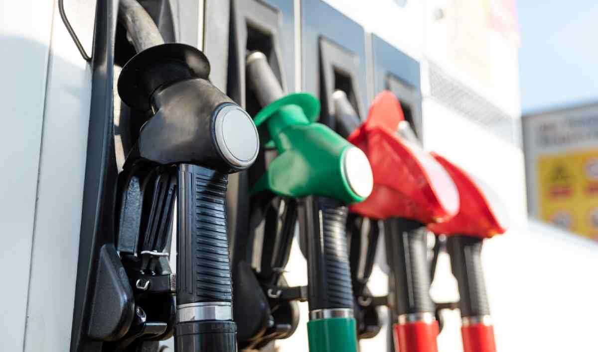 Diesel 17p more per litre than petrol despite oil price falls
