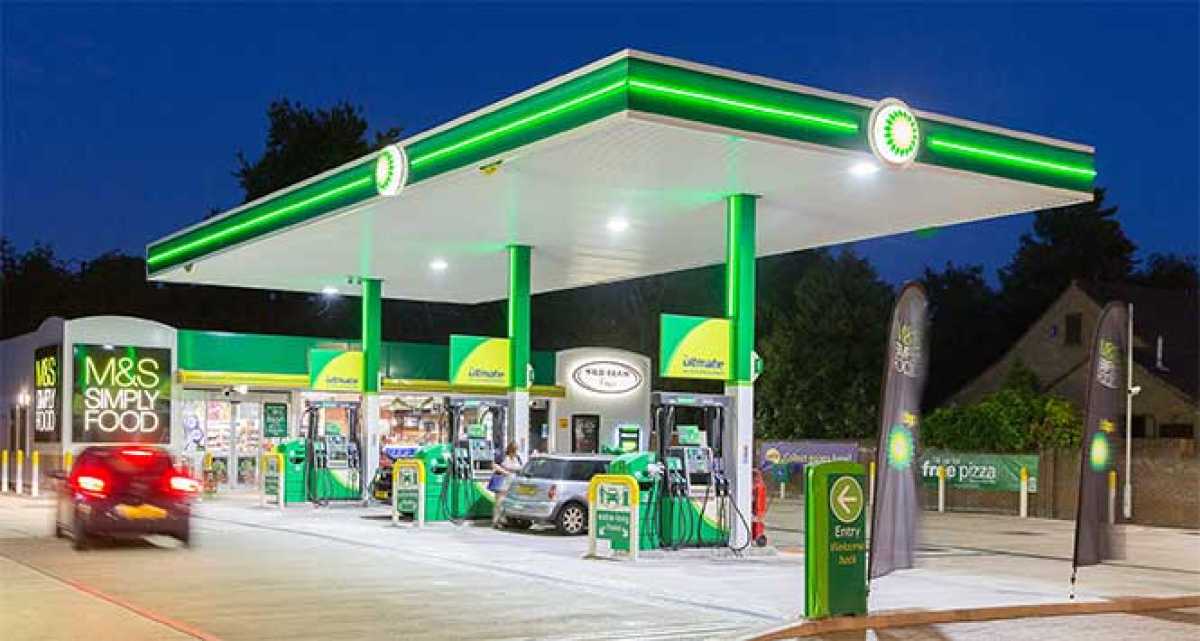 Diesel falls by a record 12p as prices drop at pumps but Scottish Government draws criticism as prices there remain high