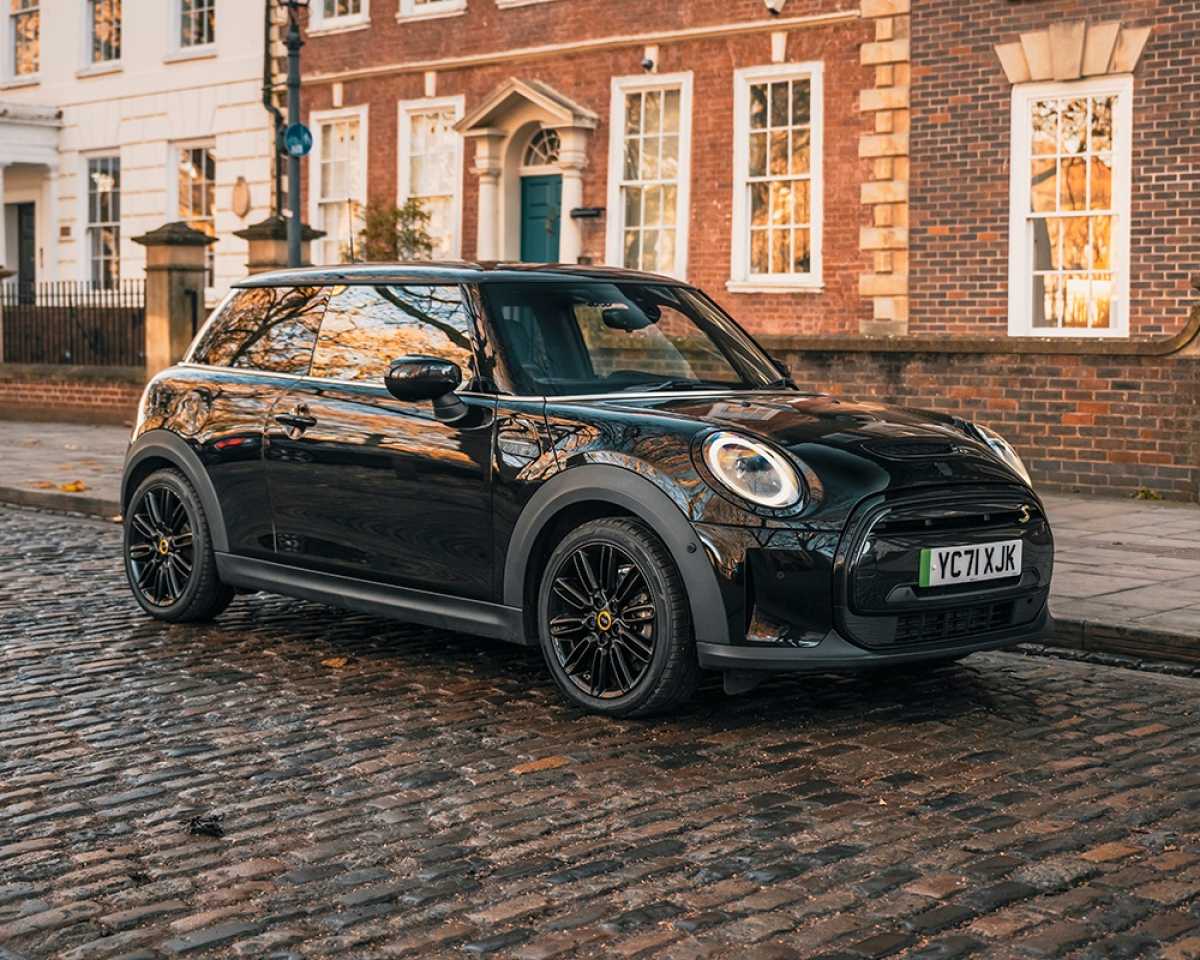 More details revealed about new MINI Cooper EV with NINE interior modes
