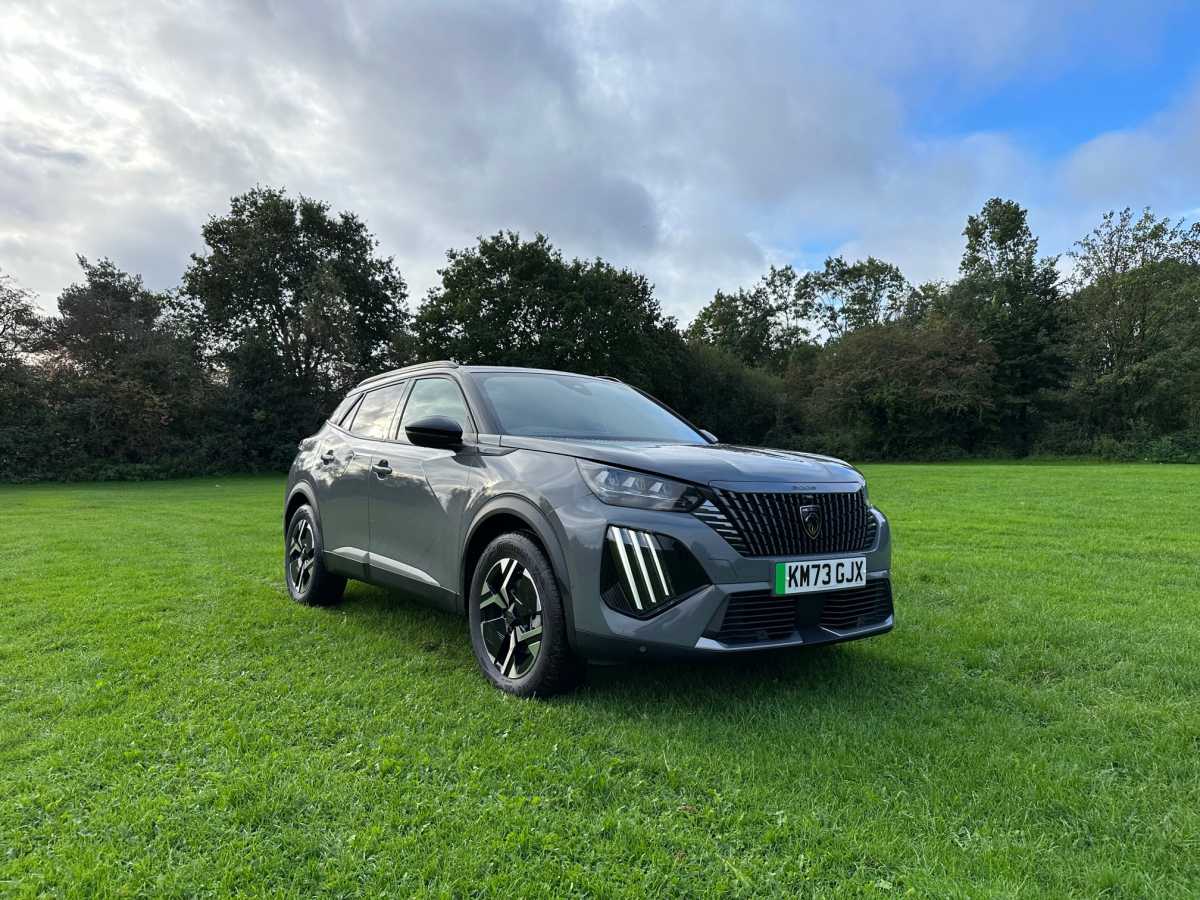 Peugeot e-2008 GT Electric (2023 - )