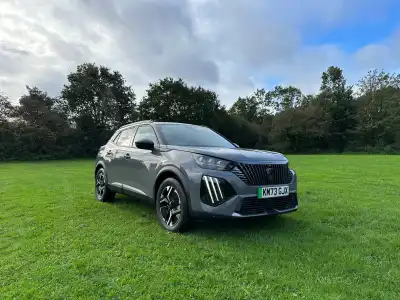 Peugeot e-2008 GT Electric (2023 - )
