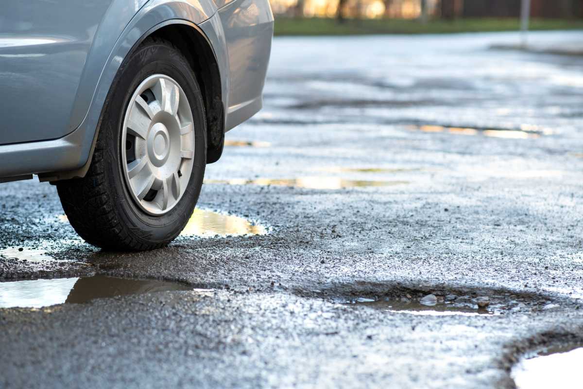 Where in the UK has the most amount of potholes?