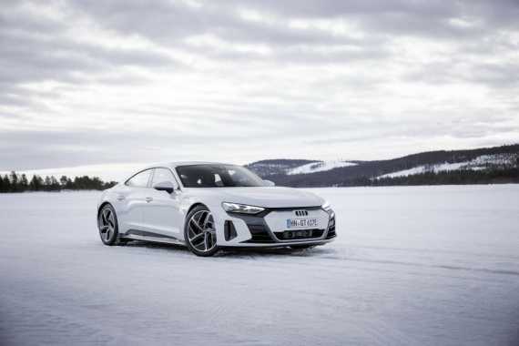 audi e-tron GT quattro