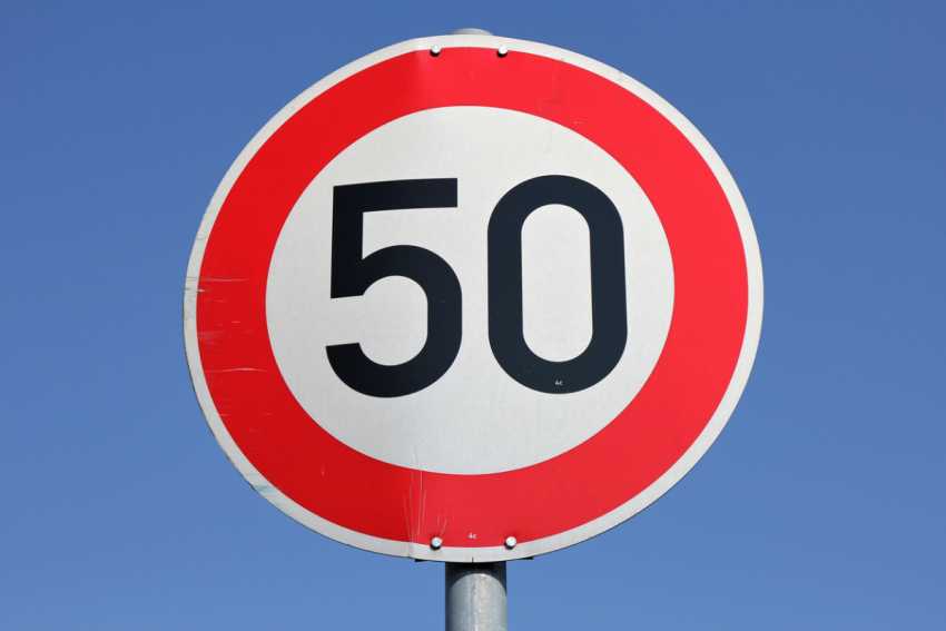 Police reject appeals of almost 600 drivers tricked by fake 50mph sign on A20