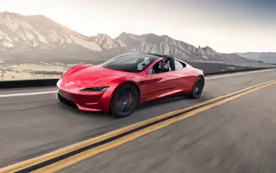 Musk claims 2025 Tesla Roadster does 0-60mph in less than a second