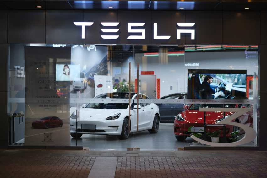 Tesla's Robotaxi: Elon Musk's next move in the self-driving revolution