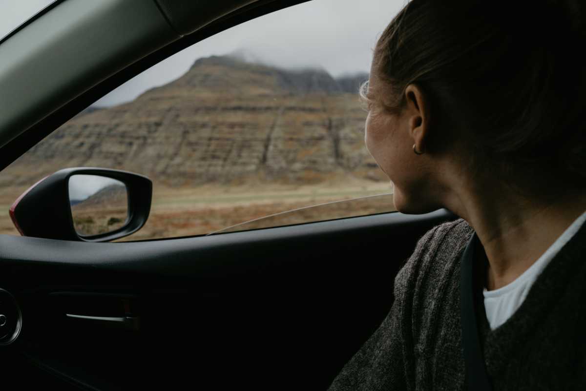 Honda develops app designed to assist blind passengers in "seeing" through the car window