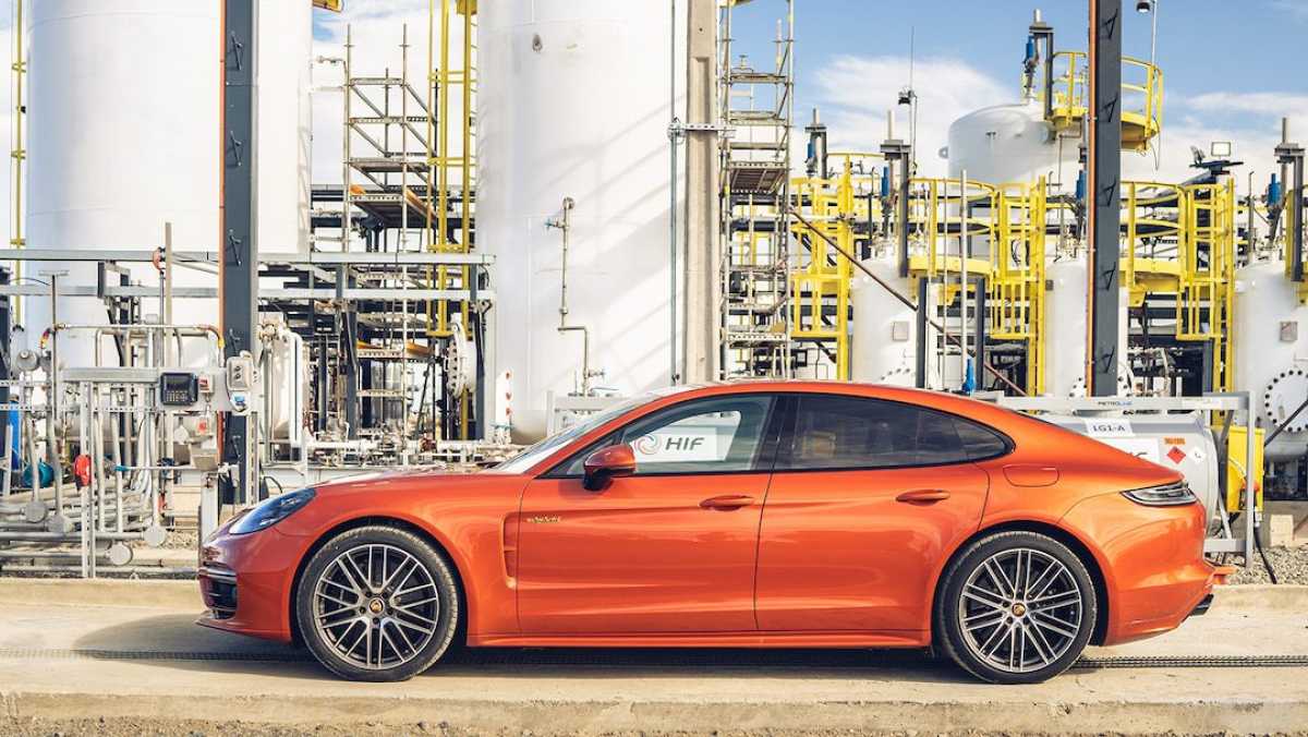 How can e-fuels contribute to reducing car emissions?
