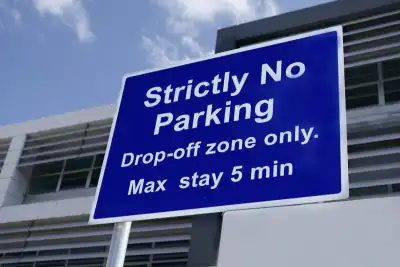 UK airport drop-off charges and how to avoid them