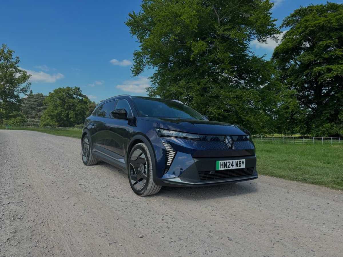 Renault Scenic E-TECH EV (2023 - )