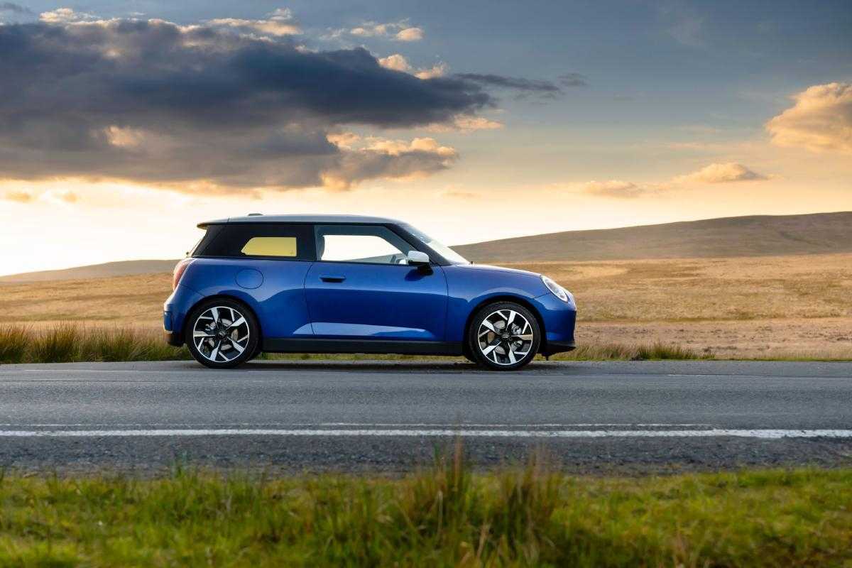 MINI Cooper SE (2023 - )