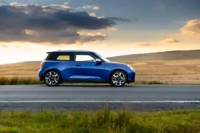 MINI Cooper SE (2023 - )
