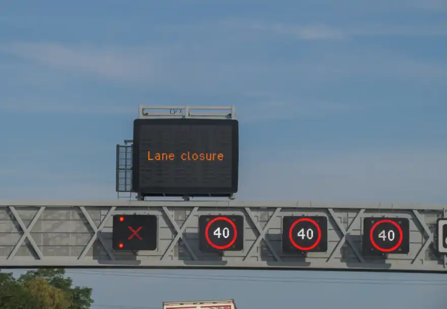 Record surge in drivers ignoring smart motorway rules