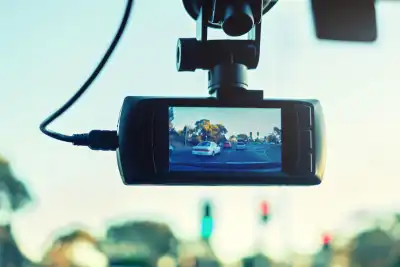 Dash cam users report fellow drivers to police in record numbers