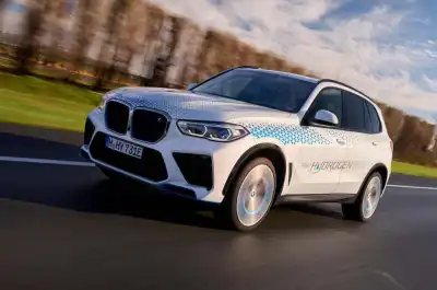 BMW to launch first hydrogen fuel cell in 2028