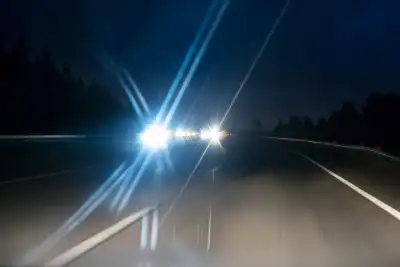 Government launches investigation into dangerous headlight glare