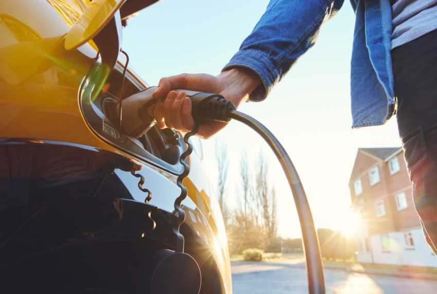 Confirmed: UK 2030 ban on petrol cars, hybrid sales allowed until 2035