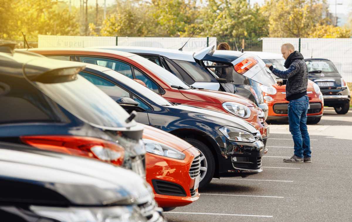 UK tops global rankings as the safest used car market