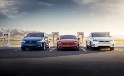 Tesla urges UK to tighten carbon emission rules for cars and trucks