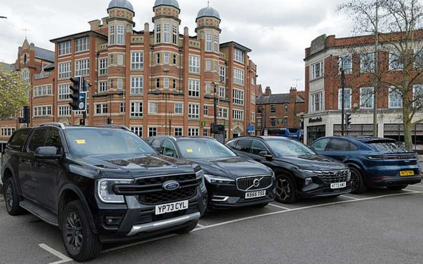 Another Council Considers Emissions-Based Parking, With High Polluters Paying Double