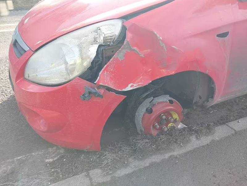 Drunk driver travelled for miles with a missing wheel before being stopped by police