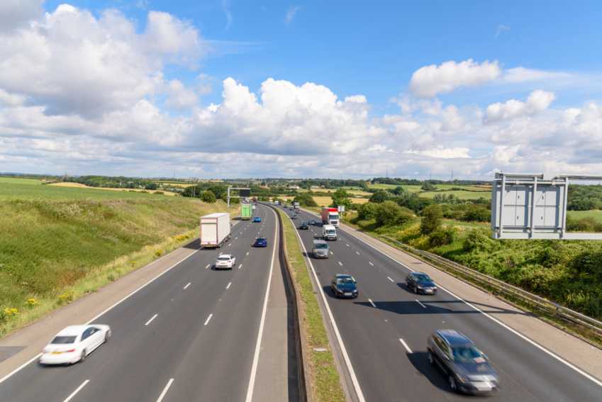 UK Government considers relaxing 2030 petrol and diesel car ban