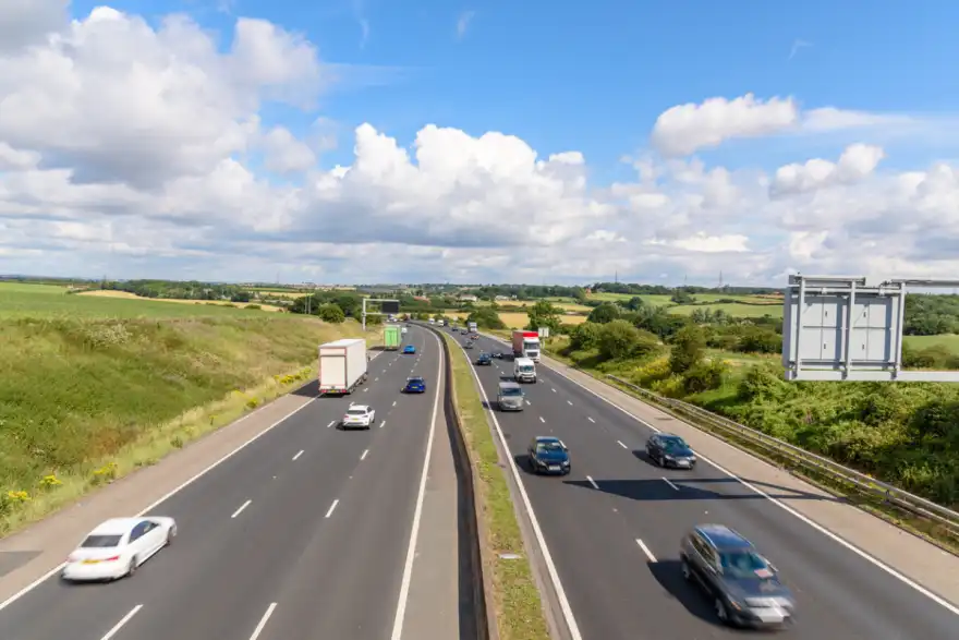 UK Government considers relaxing 2030 petrol and diesel car ban