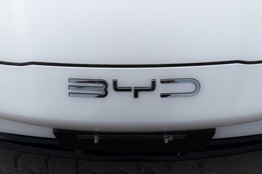 China’s BYD surpasses Tesla in sales, leaving Elon Musk behind