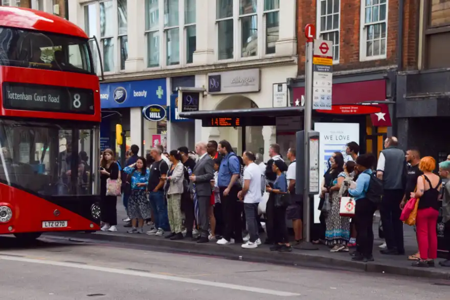 Survey reveals public transport still can’t compete with cars – even after decades