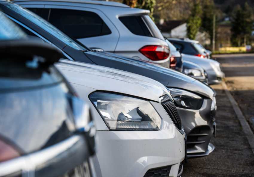UK sells over 1 million cars a year that don’t fit in parking spaces