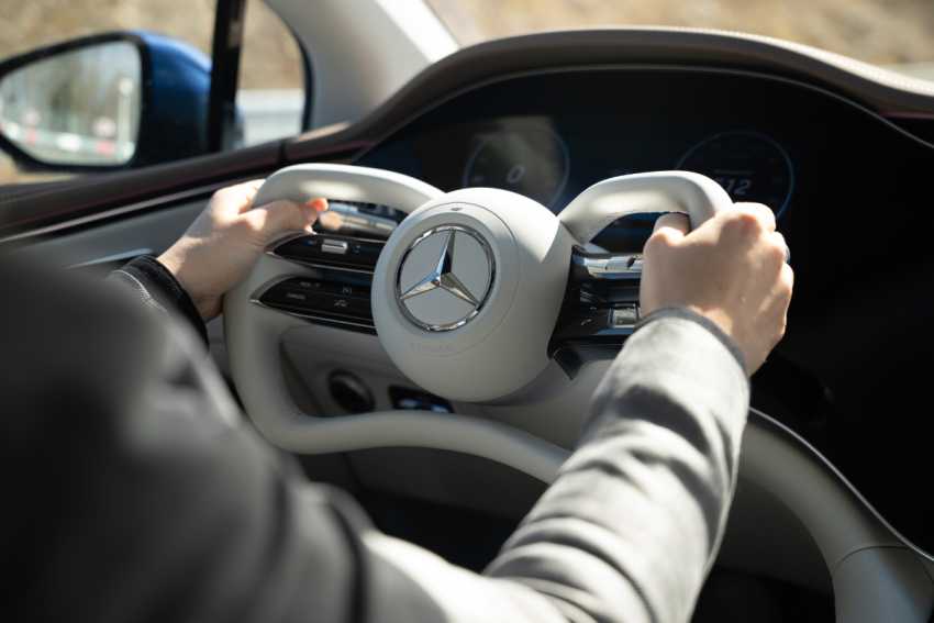 What is Mercedes’ yoke steering? The futuristic wheel explained