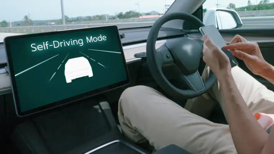Self-driving cars delayed: UK pushes back full rollout to 2027