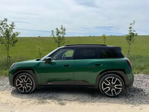 MINI Aceman JCW