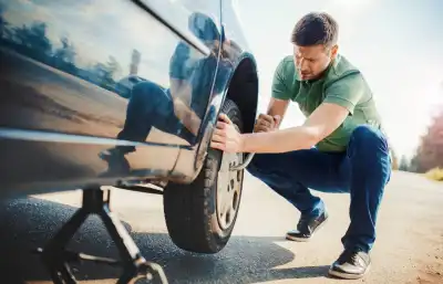 How to change a tyre in 10 steps