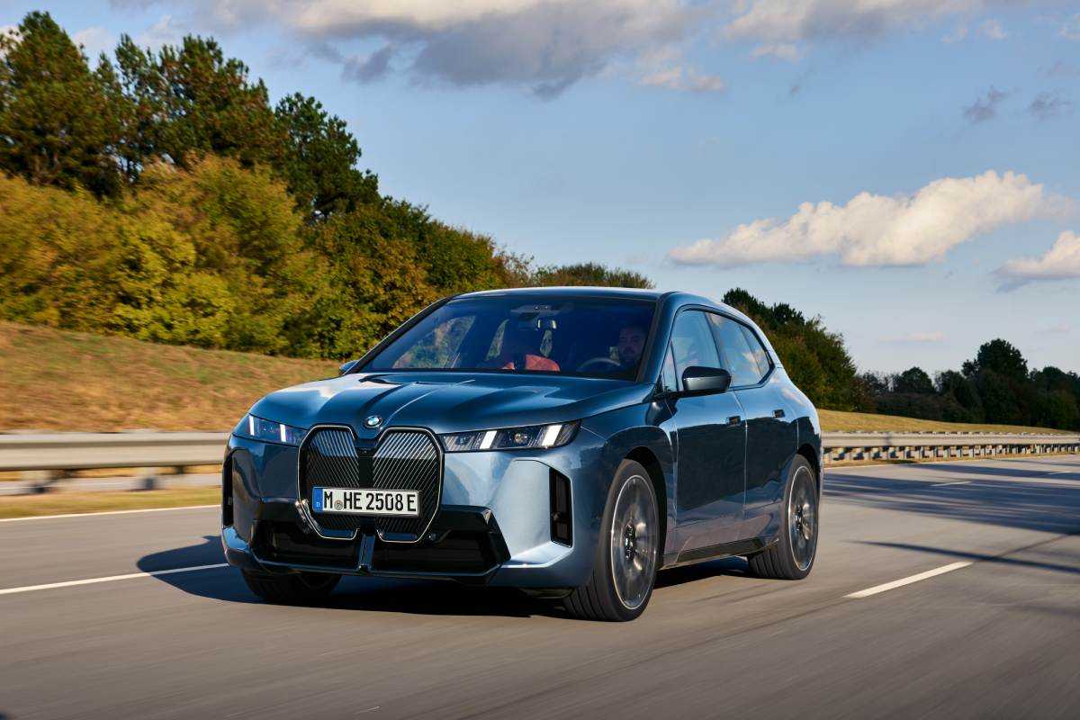 BMW iX xDrive60 M Sport (2025 - )